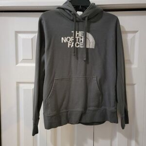The North Face Women's Dark Gray Half Dome Pullover Hoodie Sweatshirt Si…